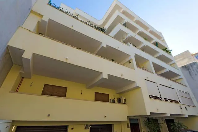 Apartment Reggio Central House Low Cost Per 4