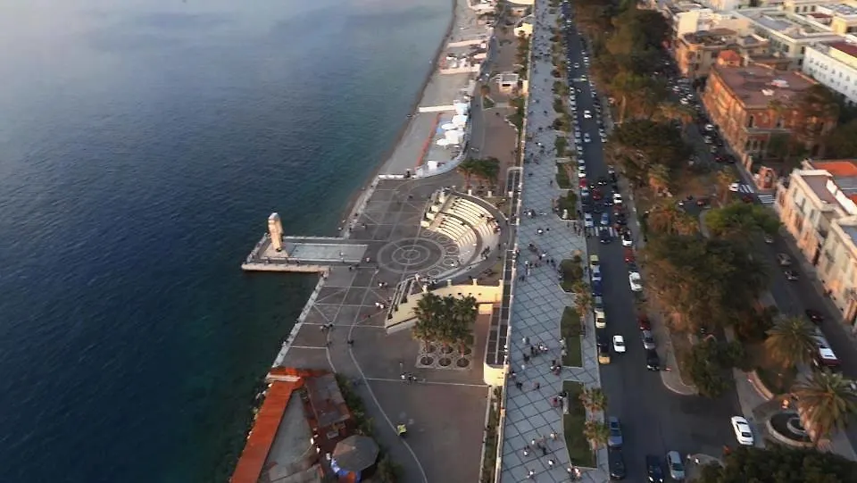 Reggio Central House Low Cost Per 4 0*, Reggio Calabria