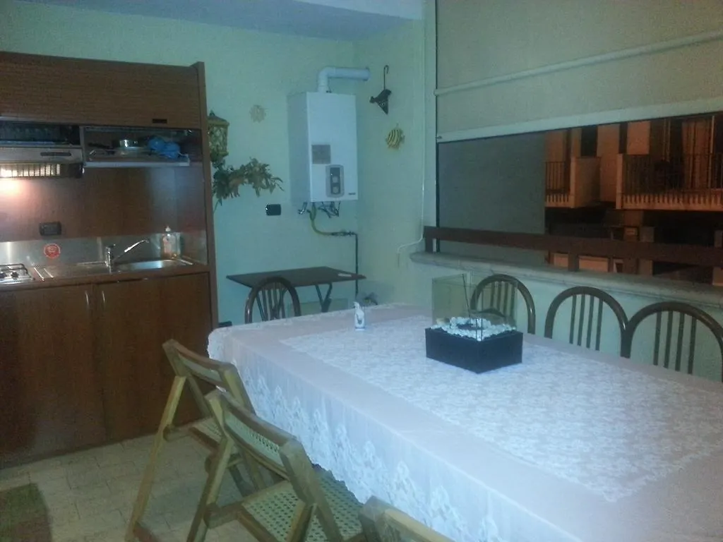 Reggio Central House Low Cost Per 4 0*, Reggio Calabria
